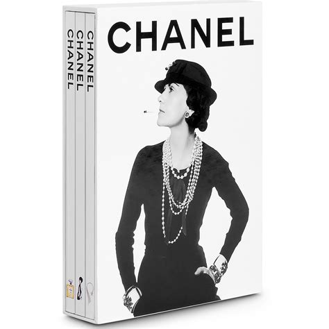 chanel histoire résumé|Chanel mythique.